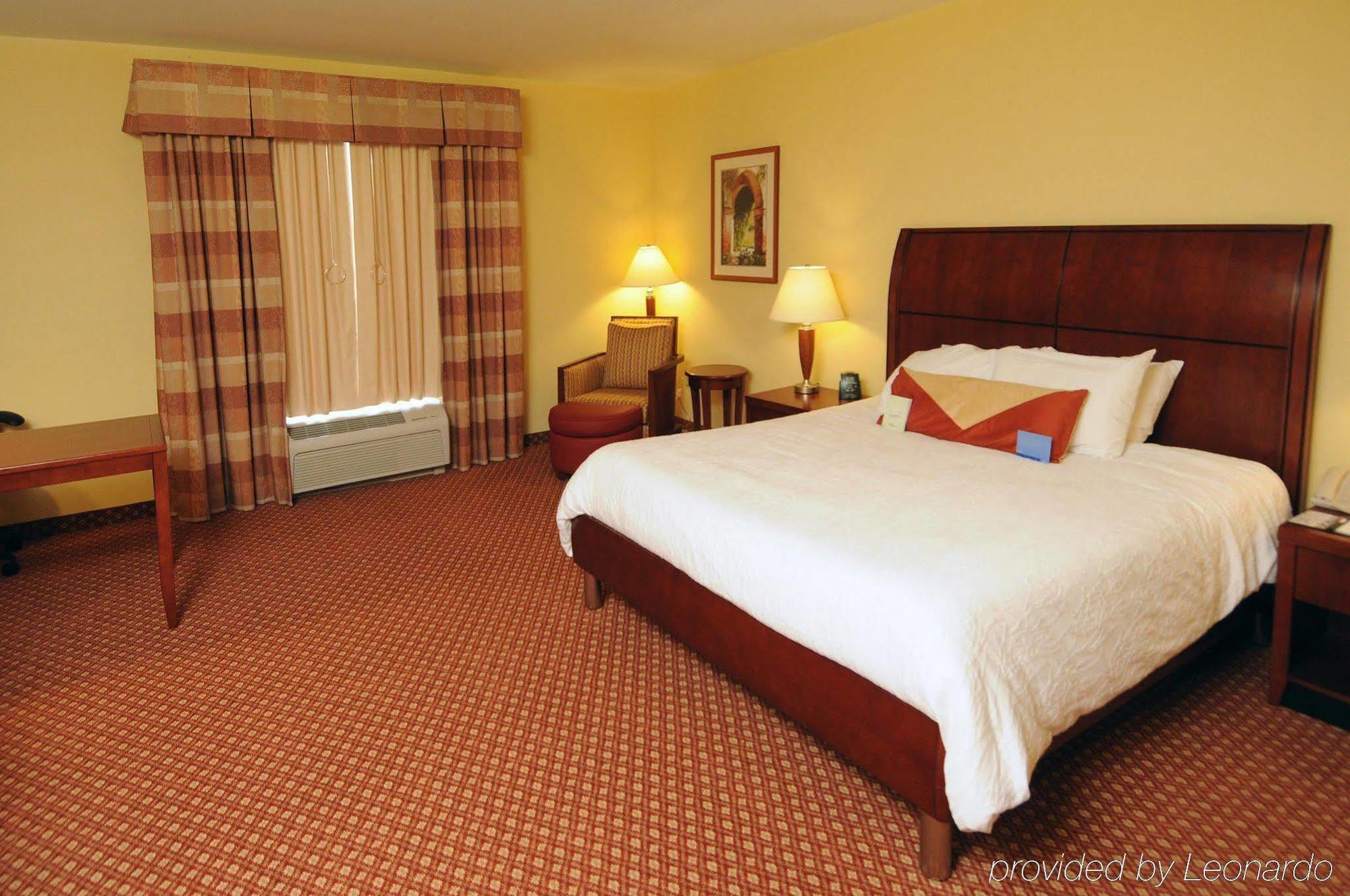 Hilton Garden Inn Morgantown Quarto foto